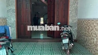 cần bán căn nhà 3 tầng tại khu dân cư phú thịnh