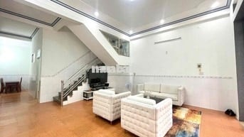 CHO THUÊ NHÀ NGUYÊN CĂN 1 TRỆT 1 LẦU BẮC NHA TRANG GIÁ 10 TRIỆU/ THÁNG