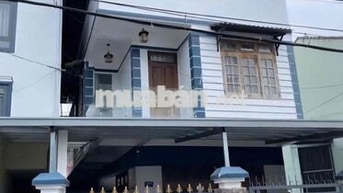 Bán nhà kiên cố tại Ngô Quyền – Cam Ly, xe hơi vào tận nơi, khu yên tĩ