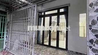 Bán Nhà Phù Hợp Cho Gia Đình Nhỏ . Chủ Vừa Dọn Dẹp Bán Lại 🔥