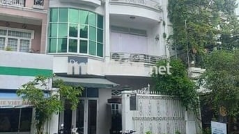 Nhà mặt tiền hẻm thông trung tâm Gv  7x15 thích làm VPCT, phòng khám..
