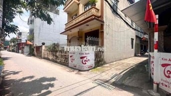BÁN NHÀ CẤP 4 SẠCH ĐẸP - NGÕ NÔNG RỘNG OTO VÀO . GIÁ 3TỶ350