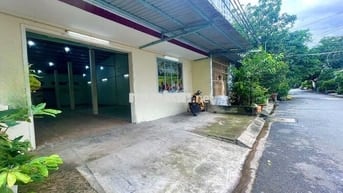 Cho Thuê Nhà Suốt KD Kho / Xưởng Đường Hòa Bình, Tân Phú ( 8x20m )