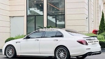 Mercedes Benz E Class 2016 E300 AMG - 78000 km