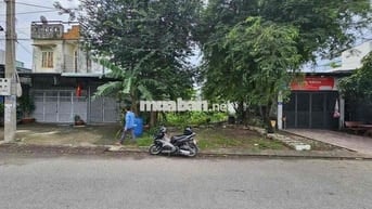 Đất mặt tiền 100m2 KDC tứ hải, phường Tân Đông Hiệp Tp Dĩ An