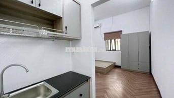 STUDIO CỬA SỔ TRỜI - FULL NỘI THẤT, GẦN VÒNG XOAY DÂN CHỦ QUẬN 3