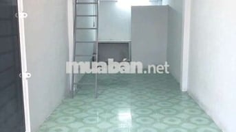 Nha cho thuê 3m × 12m gac lững
