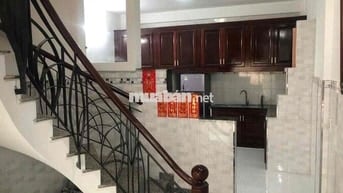 nhà thuê mới Cầu Rạch Nhảy, 4PN, 3lầu, hẻm3m, cách đướng lớn 20m, 10tr