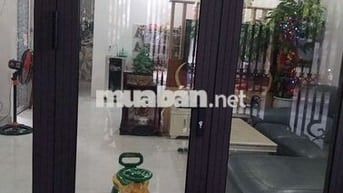 • Nhà đẹp 3 tầng,  mặt tiền Trần Cao Vân, hông kẹp kiệt 4.5m