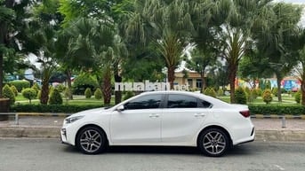 Kia Cerato 2020 1.6 AT Luxury - 18k km 51H-777.xx