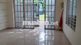 CHO THUÊ NHÀ 3 TẦNG MẶT TIỀN ĐƯỜNG: NGUYỄN SÚY - ĐỐI DIỆN CÔNG VIÊN
