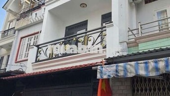 Nhà đường Gò Xoài [4x16, 2 lầu, 3pn, 4toilet] 10tr/tháng