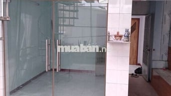 Thuê phòng kinh doanh, phòng riêng, văn phòng, bao điện nước.