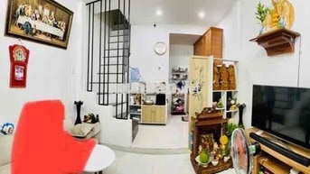 Bán nhà Trần Văn Ơn Tân sơn nhì Tân Phú 2ty9 .2 tầng sổ đẹp vuôn vức