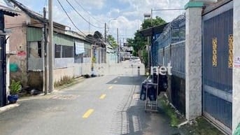 Bán gấp nhà mặt tiền đường xe tải 131.8m2 SHR giá 9.2 tỷ thương lượng