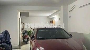 Cho thuê nhà nguyên căn 1 trệt 2 lầu, có 4pn, hẻm xe hơi. Nhà mới tinh