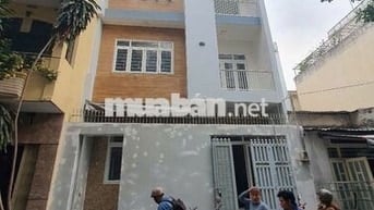 NHÀ ĐẸP CHO THUÊ MT TRẦN HƯNG ĐẠO_ 5X20M_ TRỆT 3 LẦU SẴN MÁY LẠNH