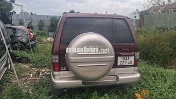 Isuzu trooper 2002 -200000 km
