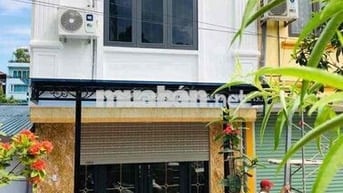 NHÀ ĐẸP 5 TẦNG THANG MÁY XỊN XÒ, OTO Qua lại , MỚI TINH LUNG LINH