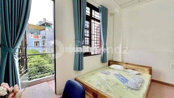 CĂN HỘ FULL NỘI THẤT BAN CÔNG RIÊNG NGAY TRUNG TÂM TÂN BÌNH