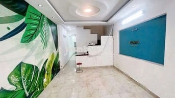 Mặt tiền Tạ Quang Bửu cho thuê - 4PN 4WC
