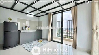 BAN CÔNG FULL NỘI THẤT SIU RẺ NGAY ĐH CÔNG THƯƠNG - ĐỈNH NHẤT KHU