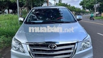 Toyota Innova 2016 E số sàn