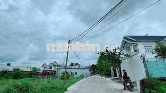 TÔI CHÍNH CHỦ CẦN BÁN GẤP LÔ ĐẤT MẶT TIỀN ĐƯỜNG XE CÔNG FULL THỔ 5x30
