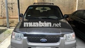 Ford Escape 2004 2.0L 4x4 MT - 105000 km