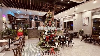 chính chủ bán nhà 3 tầng 3 mặt tiền Nguyễn Đức Trung