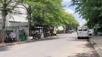 Bán đất MT đường 35A Trịnh Quang Nghị P7 Q8, đường 20m sổ sẵn cc liền