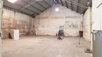 CHO  THUÊ  KHO  XƯỞNG ( 500 m2) PHƯỜNG 11.   QUẬN 8