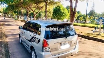 Toyota Innova 2010 G - 175 km