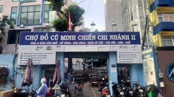 ✅CHO THUÊ BIỆT THỰ SÂN VƯỜN - NGUYỄN TRỌNG TUYỂN, P.1, QUẬN TÂN BÌNH