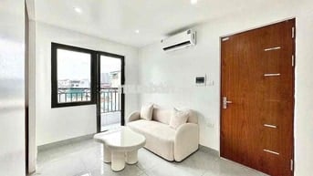 Cho thuê căn hộ Studio 1PN ban công cửa sổ ngay sân bay Tân Sơn Nhất