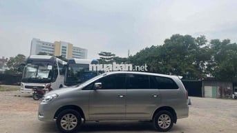 Bán Innova 2009 số tự động nhà đi