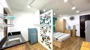 trống sẵn studio giá rẻ ngay mặt tiền Tân Vĩnh, sát bên Q1