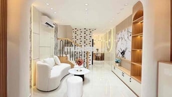 TL.CC-Nhà Trung Tâm Bình Thạnh-Hẻm xe Hơi Thông- 2 Tầng- 2 PN-Nhỉnh 5T