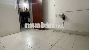 CÒN TRỐNG 1 PHÒNG ĐỐI DIỆN BỆNH VIỆN NHÂN DÂN Ở TRUNG TÂM QUẬN 10