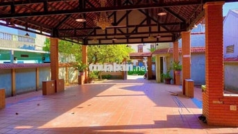 Cho thuê 455m2 mặt bằng kinh doanh Phạm Văn Đồng
