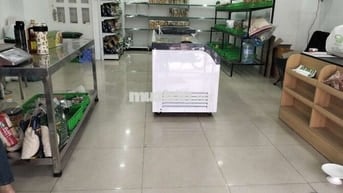 Mặt bằng riêng biệt mặt tiền Phan Văn Trị p12 Bình Thạnh sầm uất