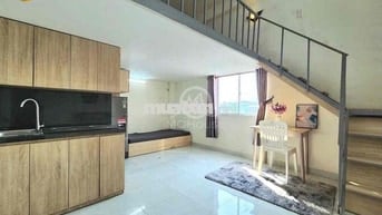 DUPLEX CỬA SỔ CỰC THOÁNG NGAY VĂN HIẾN - GẦN TRUNG TÂM