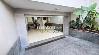 CHO THUÊ TẦNG TRỆT 5X20 MẶT TIỀN  DÂN CHỦ