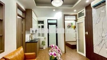 Bán căn hộ 2,05 tỷ- 55 m2 chung cư mi ni cực đẹp phố Khương Đình - Tha