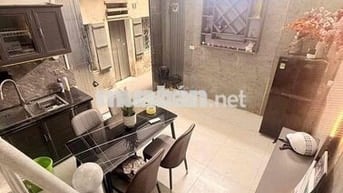 Nhà  phân lô Nguyễn Trãi 27m 5,6 tỷ 2 thoáng 30m ra phố  2 thoáng sáng