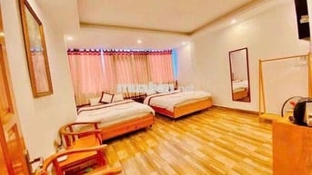 🏨 Cho thuê khách sạn – đường Nguyễn Thị Nghĩa, Đà Lạt 💰 Giá: 30 triệu/