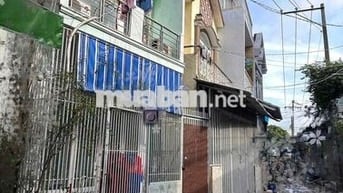 nhà cho thuê nguyên căn 1 trệt,1 lầu ,giá 5tr/th