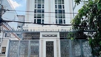 TÒA NHÀ ĐƯỜNG TRƯỜNG SƠN DIỆN TÍCH: 8X25M HẦM 5 TẦNG CHO THUÊ