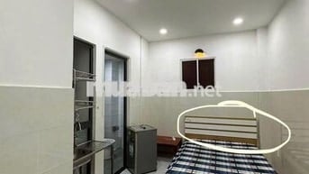 Cho thuê phòng trọ CMT8 full nội thất