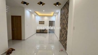 CC MẶT TIỀN PHẠM VĂN ĐỒNG - BÌNH THẠNH - 70M2 - 3PN - SỔ HỒNG RIÊNG